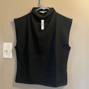 Black Sleeveless Women's Top
